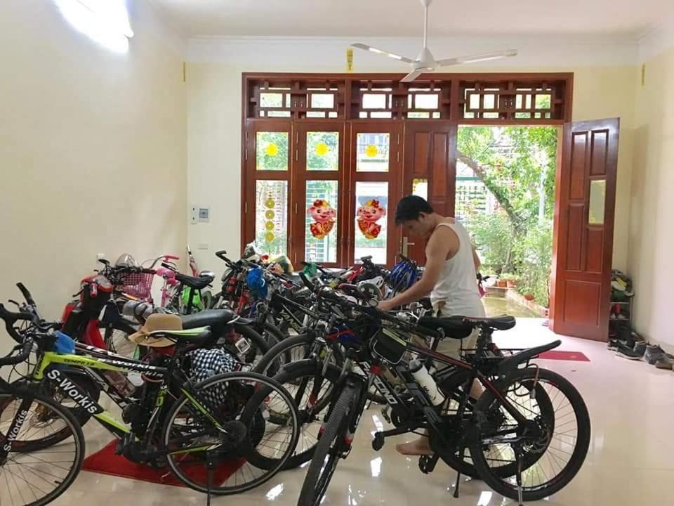 Nhà nghỉ Bolero bình dân Van Lam Ngoại thất bức ảnh